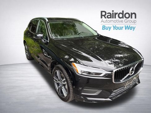 Used 2019 Volvo XC60 T6 Momentum w/ Multimedia Package AWD/4WD image 1