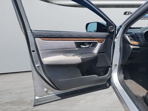 Used 2018 Honda CR-V EX image 11