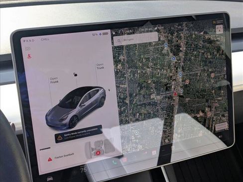Used 2020 Tesla Model 3 Performance image 12