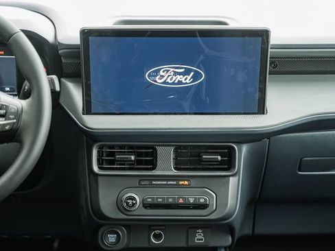 New 2026 Ford Maverick XLT w/ XLT Luxury Package AWD/4WD image 24