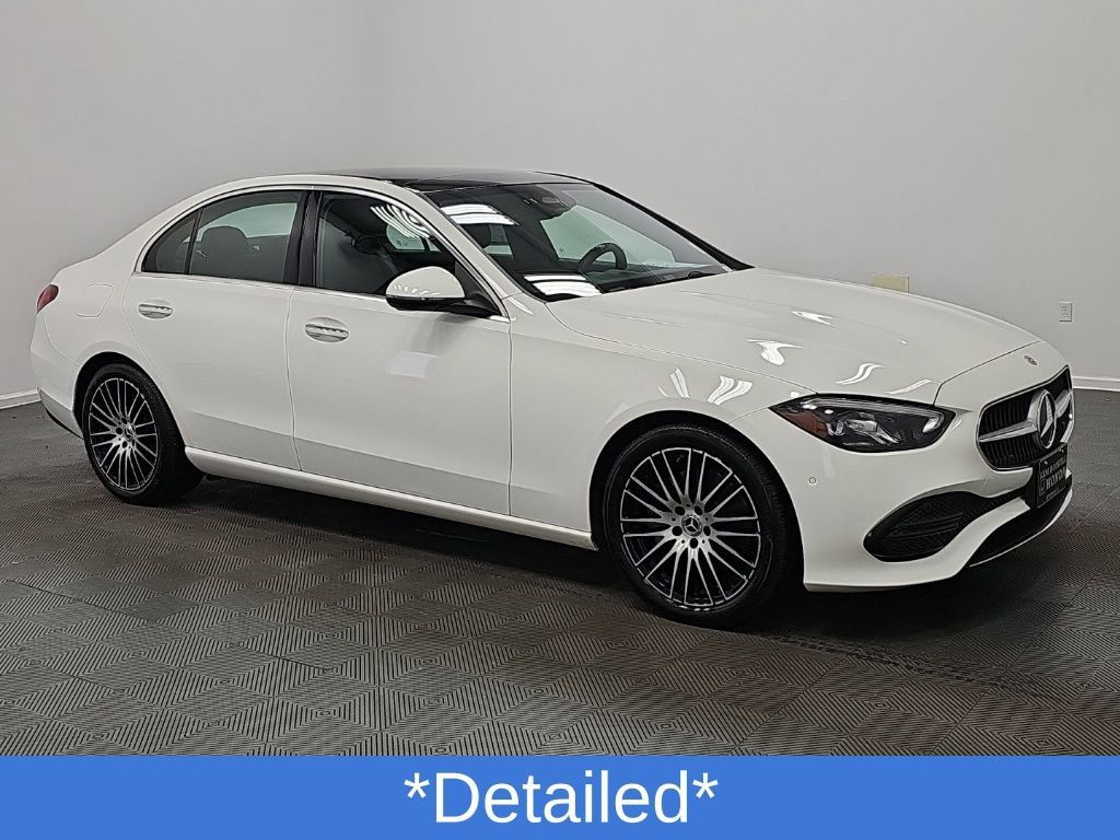 Used 2024 Mercedes-Benz C 300 Sedan image 2