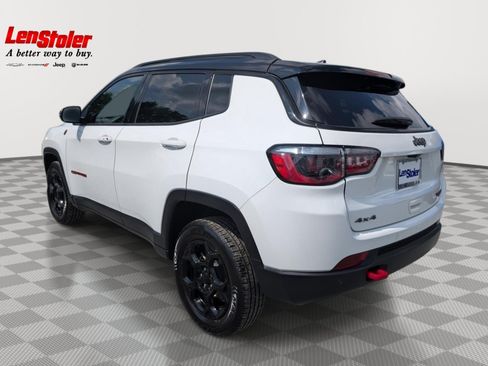 Used 2023 Jeep Compass Trailhawk AWD/4WD image 3