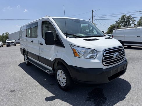 Used 2019 Ford Transit 250 130 Low Roof w/ Exterior Upgrade Package RWD image 4