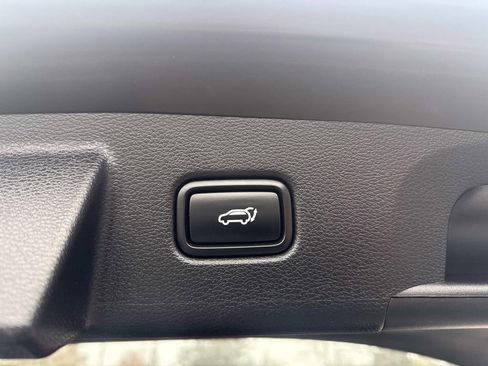 Used 2022 Kia Telluride EX image 6