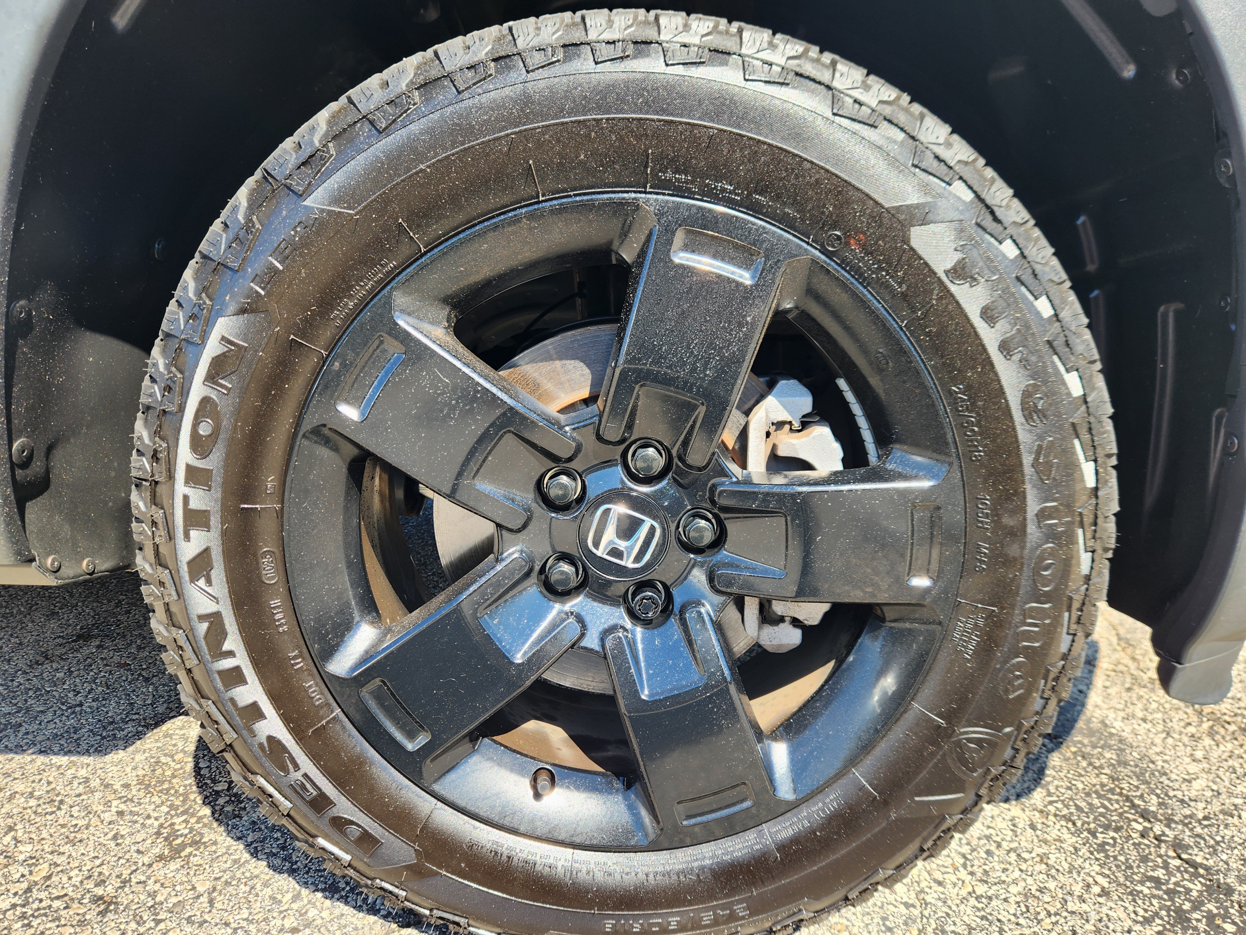 Certified 2025 Honda Ridgeline Black Edition image 21