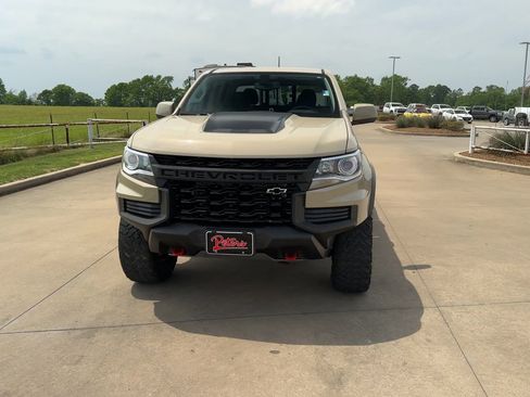 Used 2022 Chevrolet Colorado ZR2 image 3