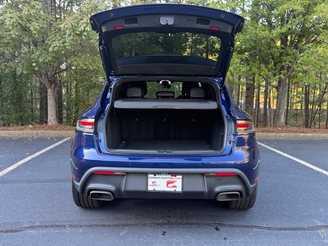Used 2023 Porsche Macan AWD/4WD image 14