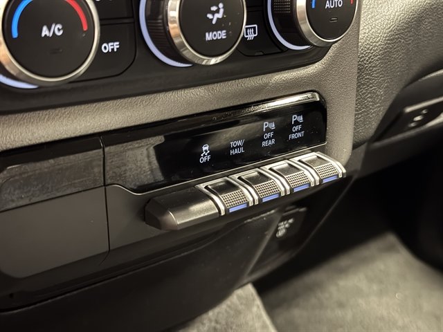 Used 2020 RAM 1500 Big Horn AWD/4WD image 27