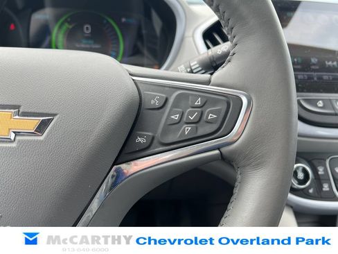 Used 2017 Chevrolet Volt LT w/ Comfort Package FWD image 13