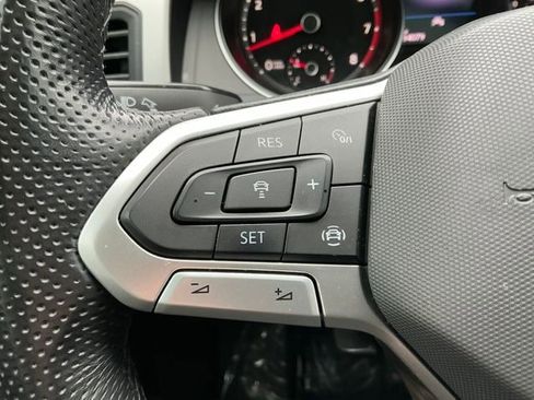 Used 2021 Volkswagen Atlas SE image 14