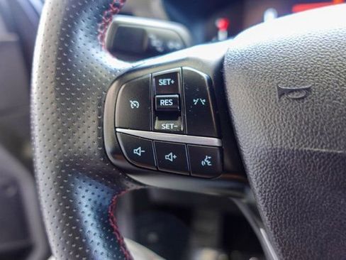 Used 2023 Ford Escape ST-Line image 15