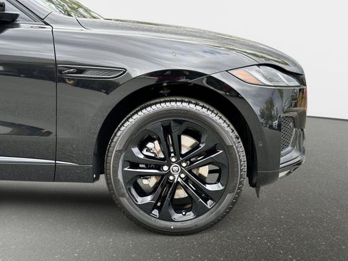 New 2026 Jaguar F-PACE R-Dynamic S AWD/4WD image 6