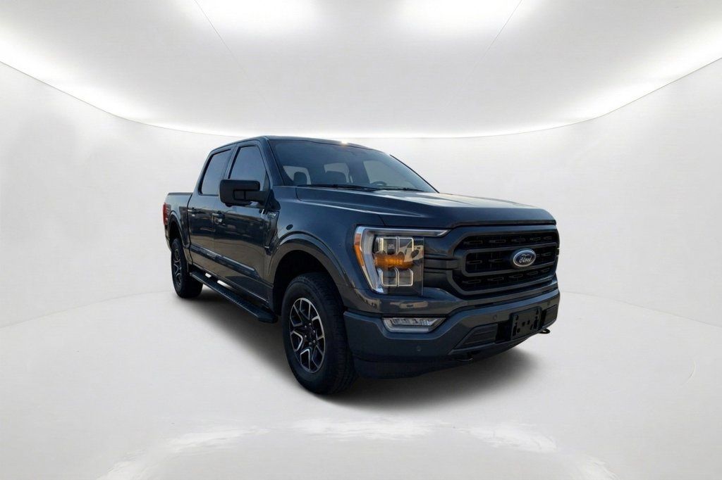 Used 2021 Ford F150 XLT w/ Equipment Group 302A High AWD/4WD image 3