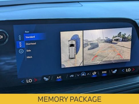 Used 2025 Chevrolet Tahoe Z71 w/ Comfort Package AWD/4WD image 25