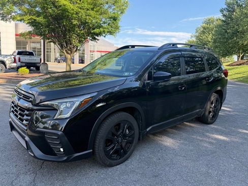 Used 2024 Subaru Ascent Onyx Edition AWD/4WD image 6