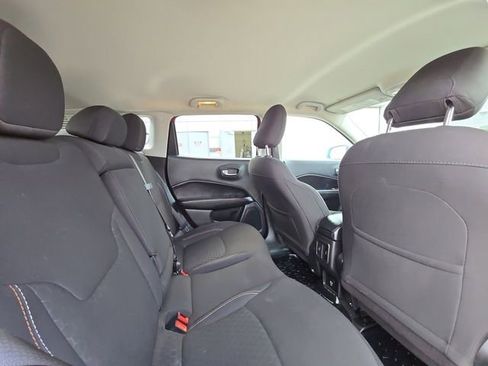 Used 2020 Jeep Compass Sport image 28