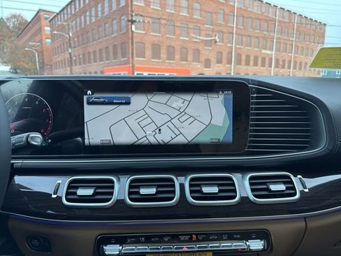 New 2026 Mercedes-Benz GLE 350 4MATIC image 32