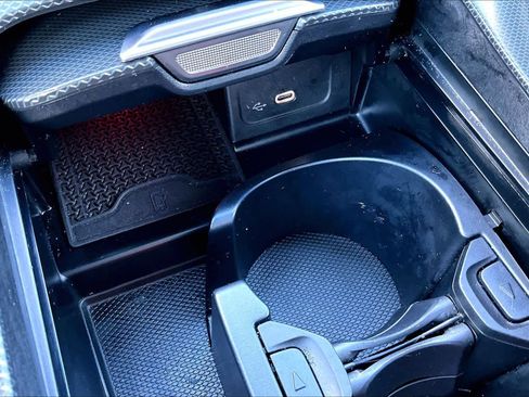 Used 2024 Mercedes-Benz C 300 4MATIC Sedan image 34