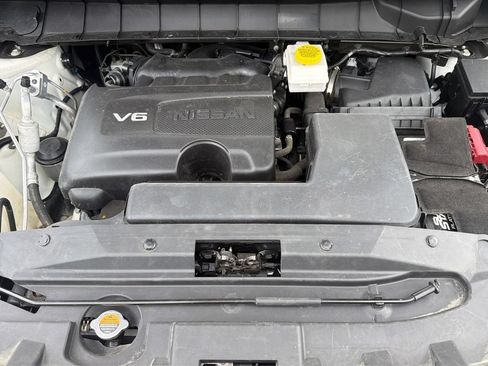 Used 2022 Nissan Pathfinder SL w/ Lighting Package (N92) AWD/4WD image 23