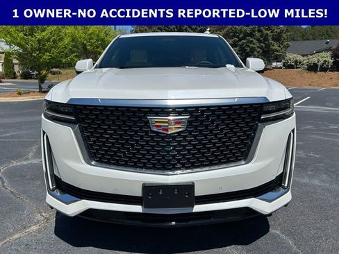 Used 2024 Cadillac Escalade Premium Luxury w/ LPO, Floor Liner Package AWD/4WD image 13