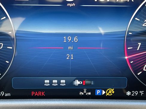 New 2026 Mercedes-Benz E 350 E 350 4MATIC Sedan image 25