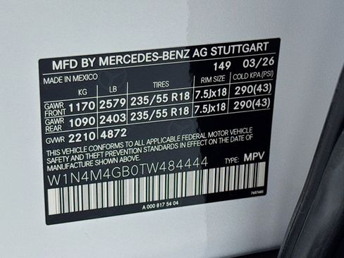 New 2026 Mercedes-Benz GLB 250 image 24