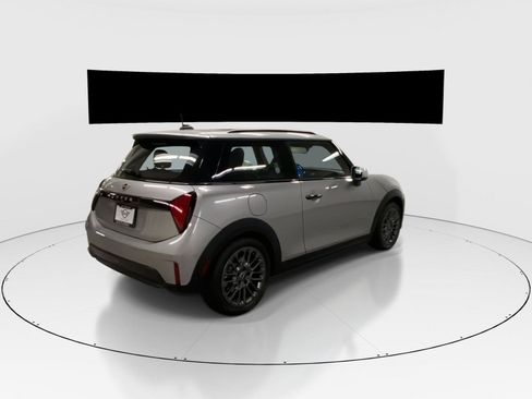 Used 2026 MINI Cooper S FWD image 11
