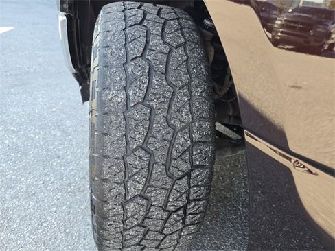 Used 2018 Ford F150 XLT w/ Equipment Group 302A Luxury image 30