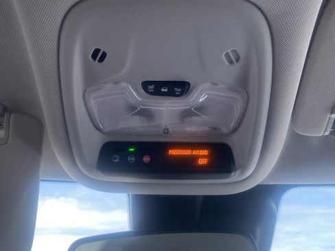 Certified 2023 Chevrolet TrailBlazer LT image 37