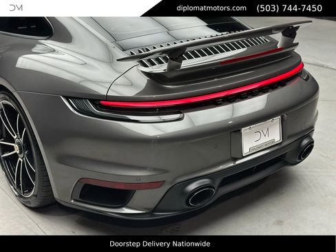 Used 2021 Porsche 911 Turbo S image 15