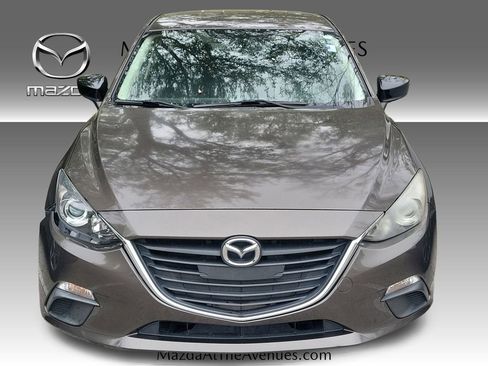 Used 2015 MAZDA MAZDA3 i SV image 4