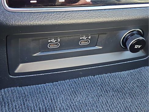 Certified 2021 Audi RS 6 w/ Carbon Optic Package image 32