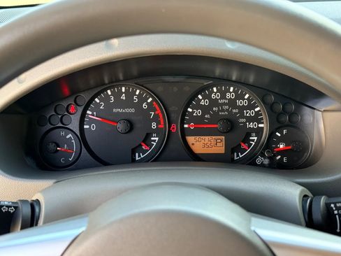 Used 2016 Nissan Frontier SV image 25