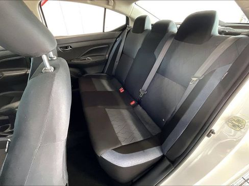 Used 2025 Nissan Versa SV FWD image 14