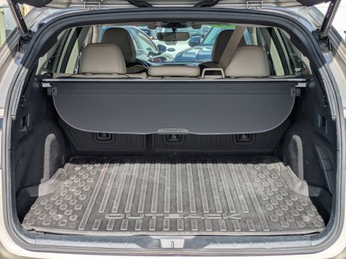 Used 2020 Subaru Outback Limited w/ Popular Package #2 image 13