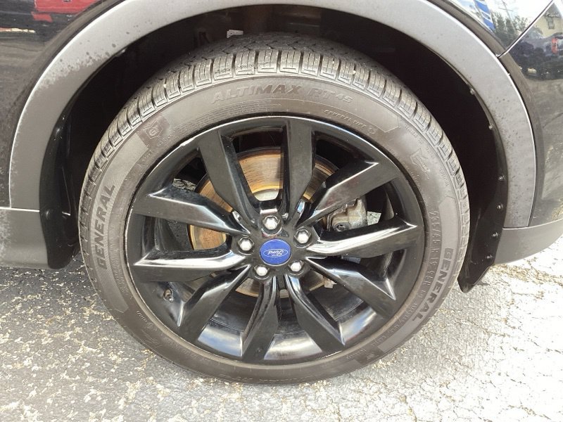 Used 2017 Ford Escape Titanium AWD/4WD image 10