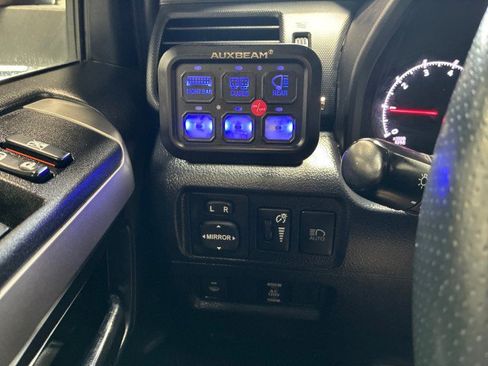 Used 2020 Toyota 4Runner SR5 Premium AWD/4WD image 27