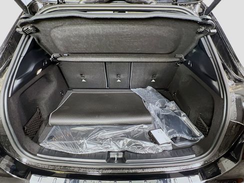 New 2025 Mercedes-Benz GLA 250 4MATIC image 25
