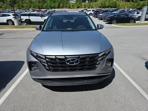 Used 2024 Hyundai Tucson SEL FWD image 2