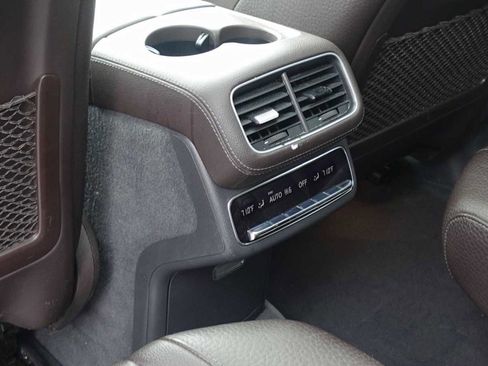 Used 2020 Mercedes-Benz GLS 450 GLS 450 image 46