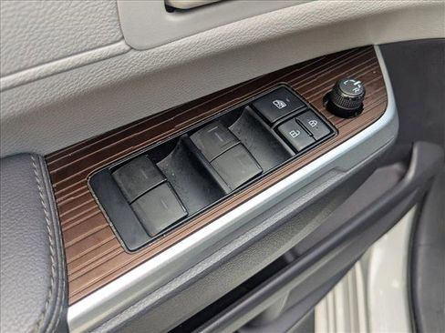 Used 2022 Toyota Sienna LE image 15