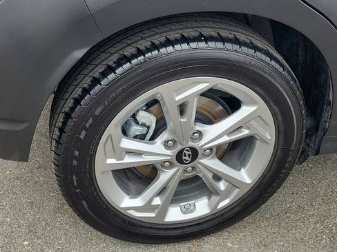 Used 2023 Hyundai Kona SEL w/ Convenience Package AWD/4WD image 32