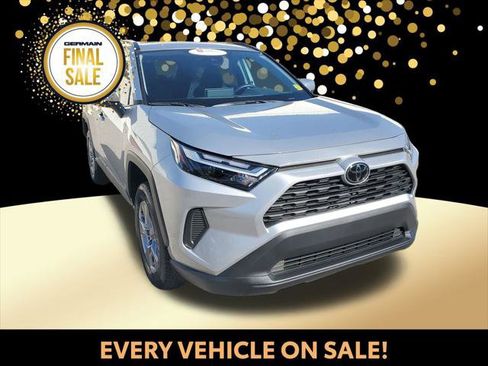 Certified 2025 Toyota RAV4 XLE image 4