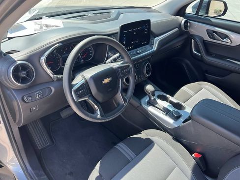 Used 2024 Chevrolet Blazer LT FWD image 12