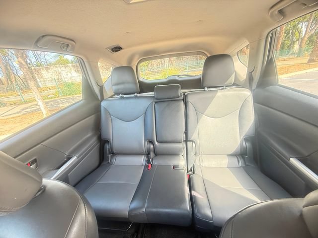 Used 2014 Toyota Prius V Five FWD image 33