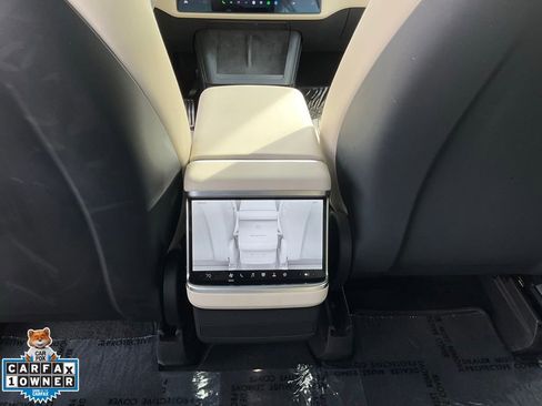 Used 2023 Tesla Model X Plaid image 42