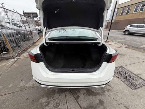 Used 2020 Nissan Altima 2.5 SV image 18