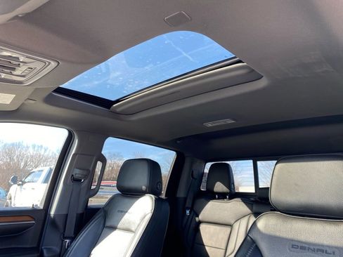 Used 2022 GMC Sierra 1500 Denali image 19