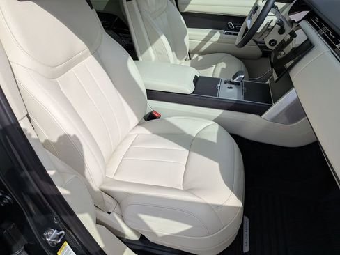 Used 2024 Land Rover Range Rover SE AWD/4WD image 33
