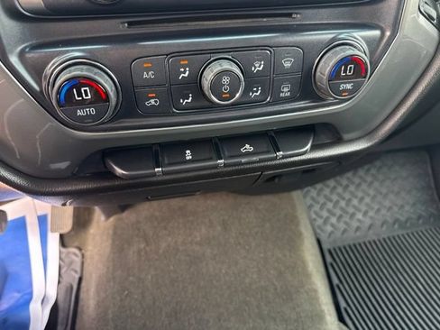 Used 2016 Chevrolet Silverado 2500 LT w/ LT Convenience Package AWD/4WD image 21